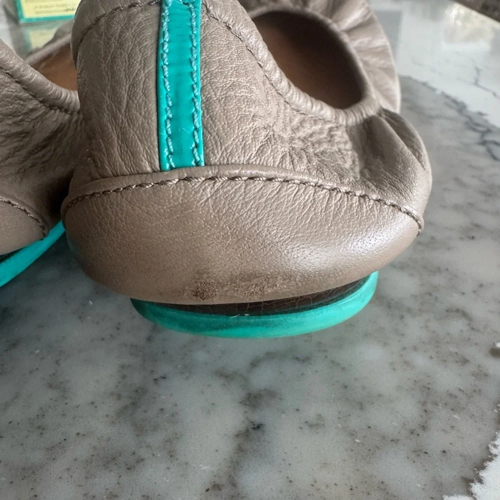 Tieks Ballet Flats in Light Taupe